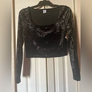 Abound M crushed velvet crop top
